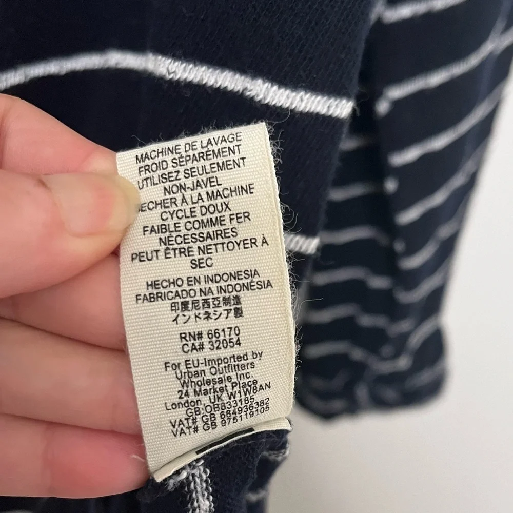 FREE PEOPLE Gotta Have It Indigo Oversized Navy & White Striped Tunic Size XS